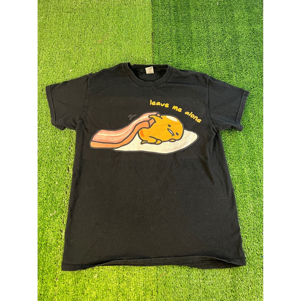 Sanrio Gudetama Leave Me Alone Black Graphic T-Shirt Mens Medium Gildan Cotton